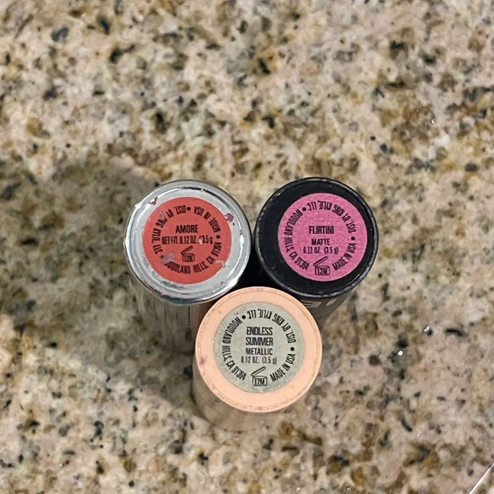Kylie Cosmetics Endless Summer Metallic Amore Flirtini Matte Lipstick Bundle Lot